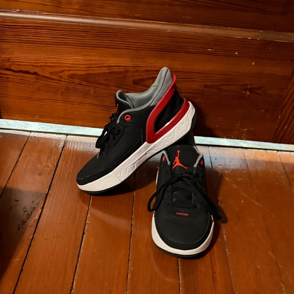 Jordan Kids Black and Red Sneakers